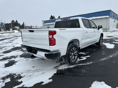 New 2026 Chevrolet Silverado 1500 LT image 3