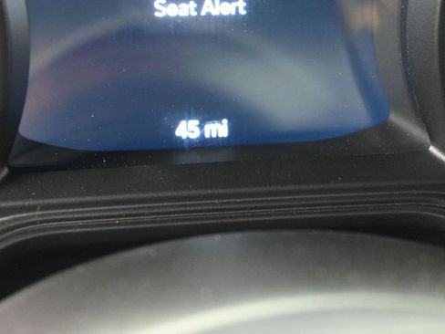 Used 2024 Jeep Gladiator Sport w/ Premium Package image 31