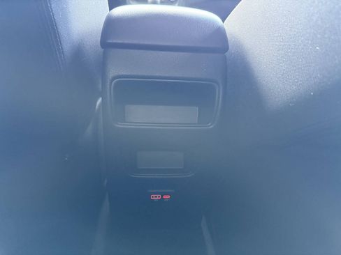 Used 2019 Nissan Sentra S FWD image 36