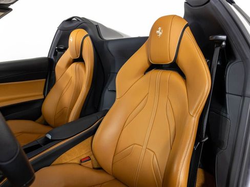 Certified 2021 Ferrari 812 GTS RWD image 61
