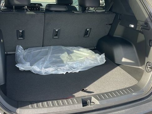 New 2027 GMC Terrain Elevation w/ Elevation Premium Package FWD image 30