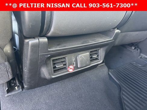 Used 2025 Chevrolet Silverado 1500 LT image 21