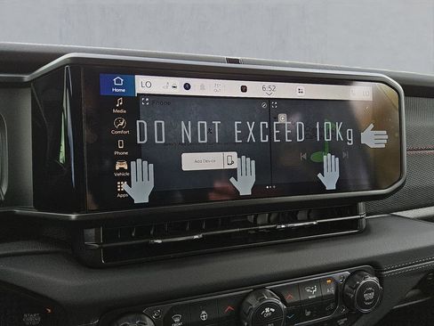 New 2026 Jeep Wrangler Unlimited Rubicon w/ Steel Bumper Group image 20