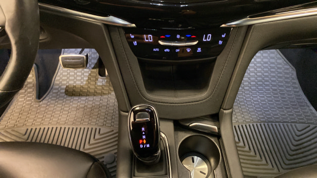 Used 2024 Cadillac XT6 Sport w/ Platinum Package AWD/4WD image 21
