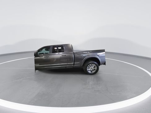 Used 2025 RAM 3500 Limited image 6