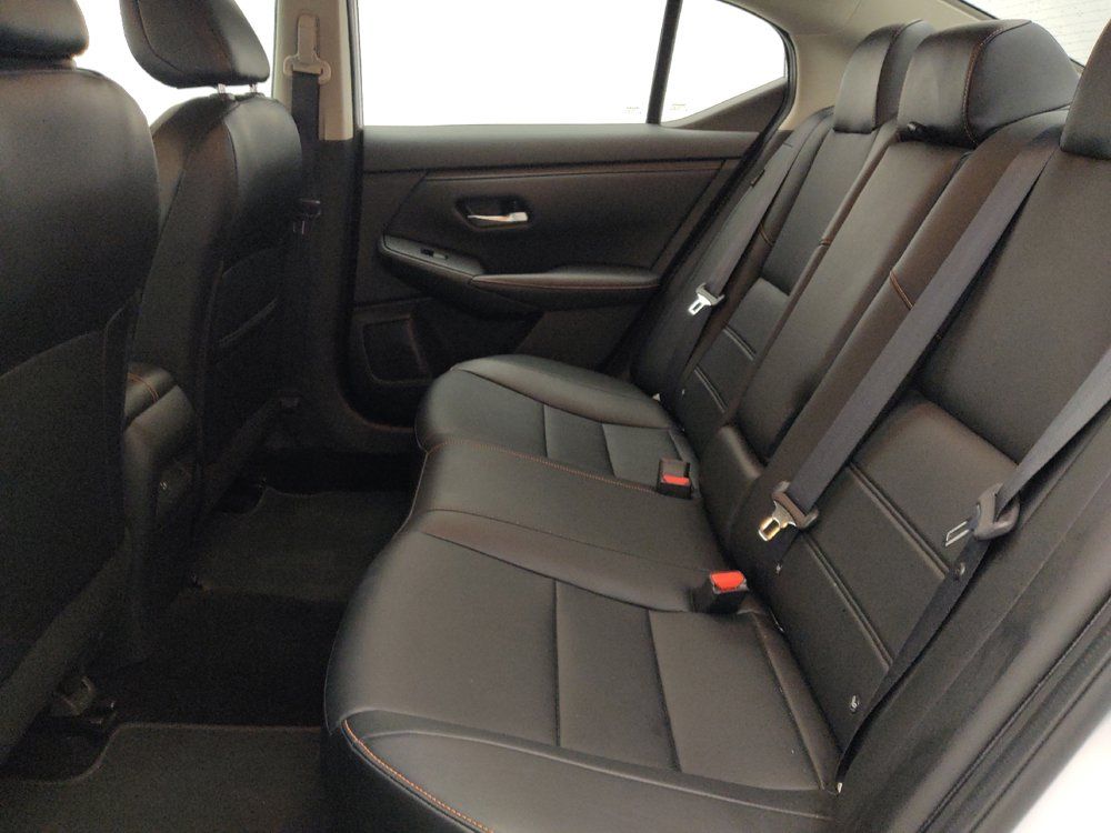 Used 2021 Nissan Sentra SR w/ SR Premium Package FWD image 18