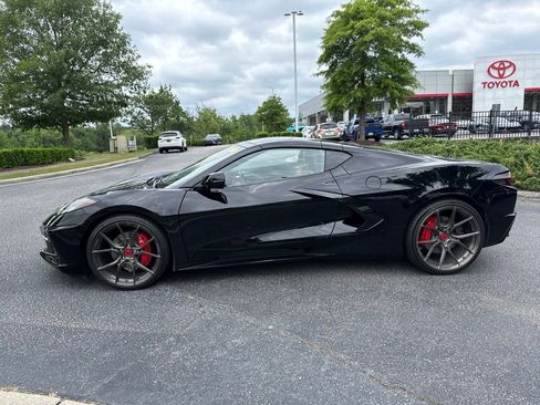 Used 2021 Chevrolet Corvette Stingray Preferred Cpe w/ 2LT RWD image 3