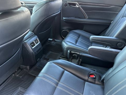 Used 2022 Lexus RX 450hL Luxury image 12