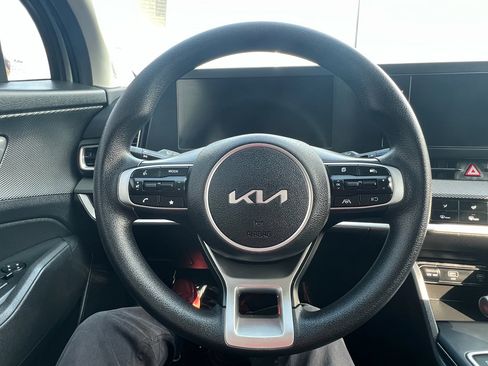 Used 2023 Kia Sportage LX AWD/4WD image 22