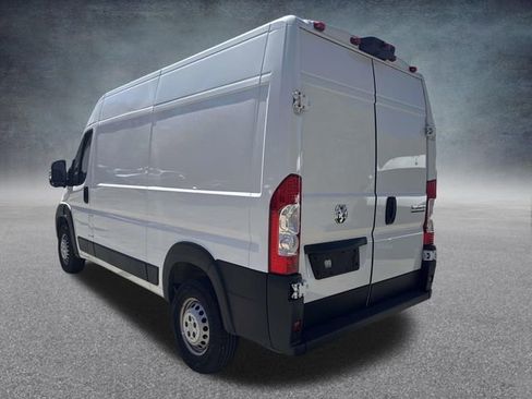 Used 2025 RAM ProMaster 2500 w/ Convenience Group FWD image 11
