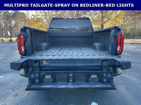 Used 2022 GMC Sierra 2500 AT4 w/ AT4 Preferred Package image 14