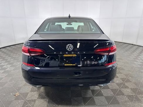 Used 2021 Volkswagen Passat 2.0T R-Line FWD image 4