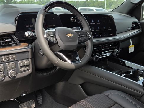 New 2026 Chevrolet Tahoe High Country AWD/4WD image 16