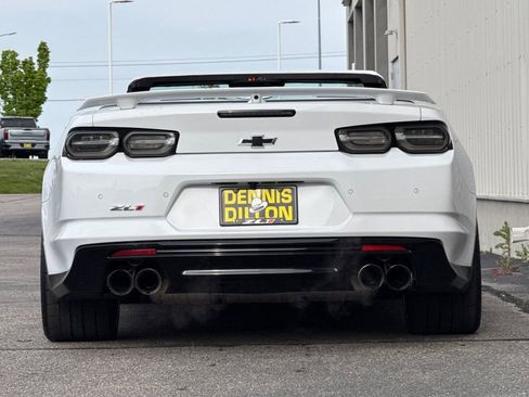 Used 2022 Chevrolet Camaro ZL1 RWD image 5
