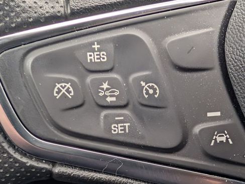 Used 2024 Chevrolet Malibu LT image 18