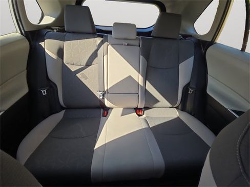 Certified 2022 Toyota RAV4 XLE image 16