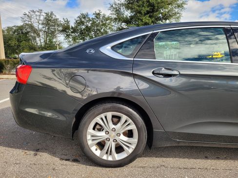 Used 2015 Chevrolet Impala LT image 16