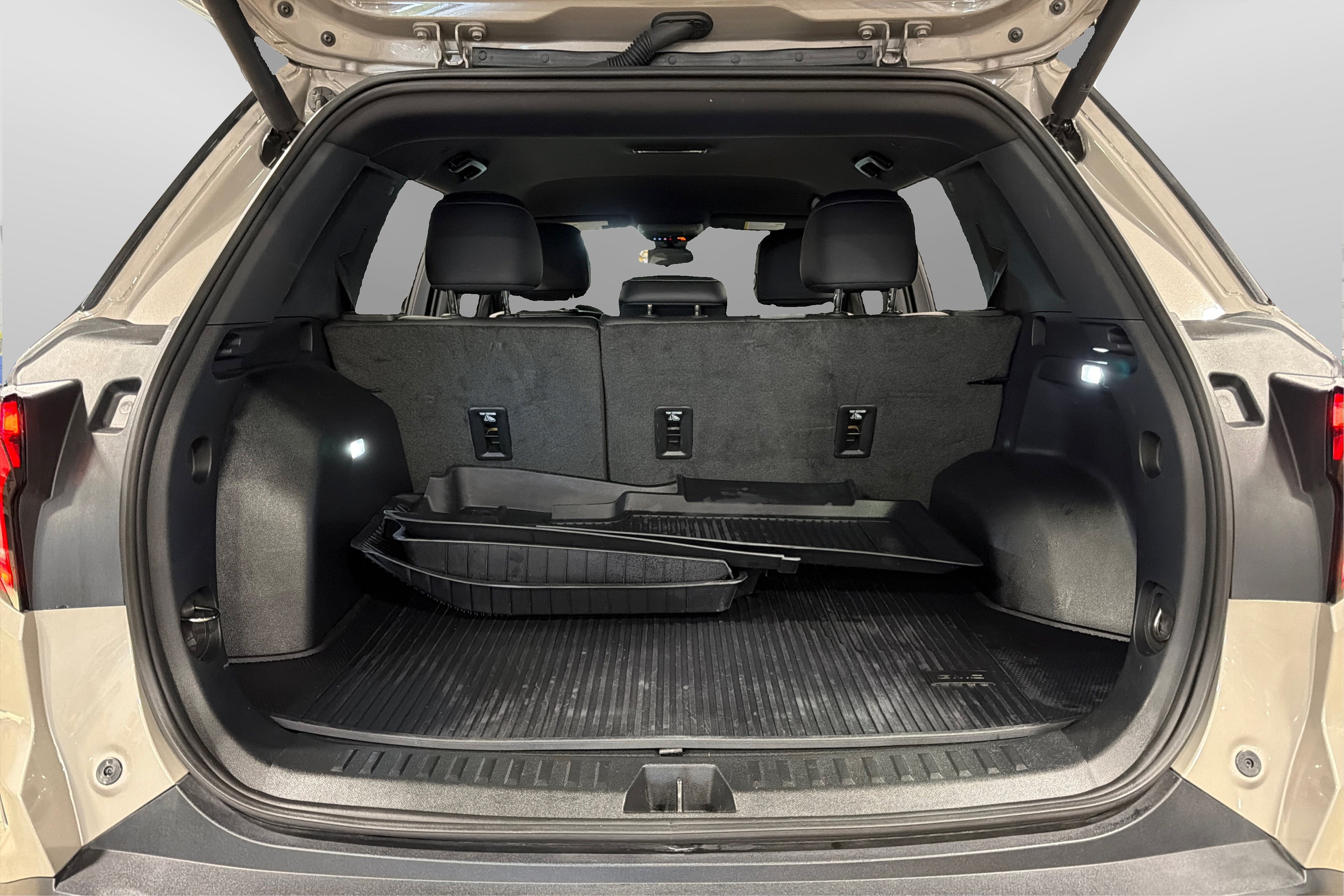 Used 2026 GMC Terrain Elevation w/ Elevation Premium Package AWD/4WD image 44