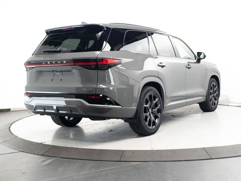 New 2026 Lexus TX 500h AWD image 13