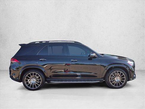 Used 2023 Mercedes-Benz GLE 450 4MATIC image 4