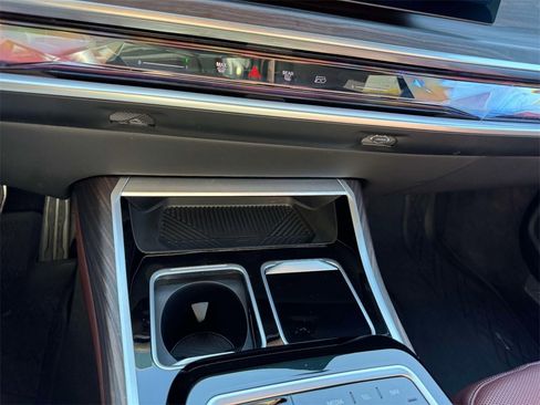 Certified 2023 BMW 760i xDrive w/ Executive Package image 13