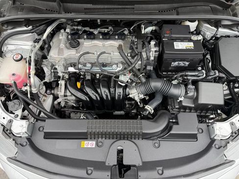 Used 2022 Toyota Corolla LE FWD image 21