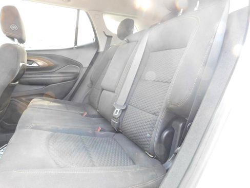 Used 2018 GMC Terrain SLE AWD/4WD image 12