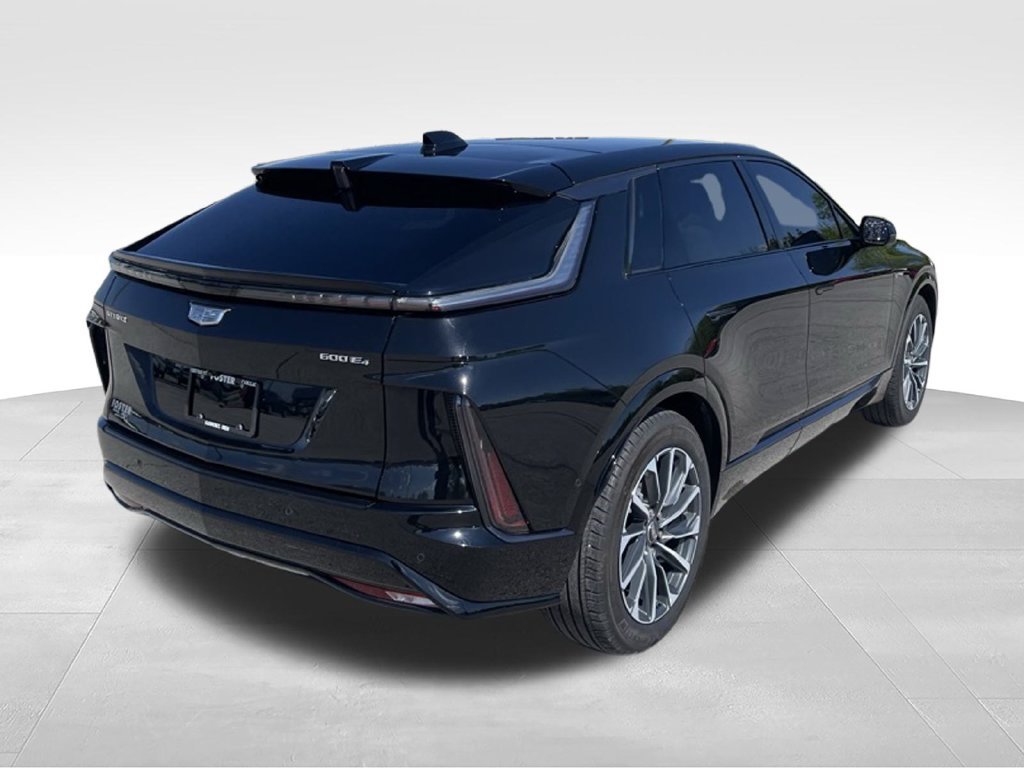 Certified 2024 Cadillac Lyriq Sport AWD/4WD image 5