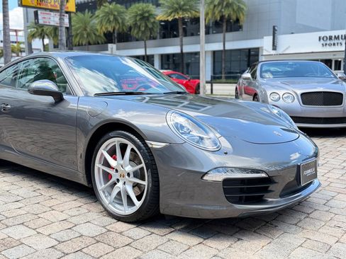 Used 2013 Porsche 911 Carrera image 6
