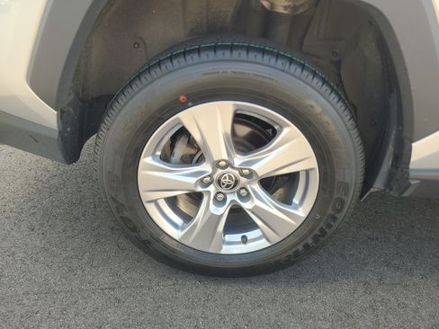 Certified 2025 Toyota RAV4 XLE AWD/4WD image 11