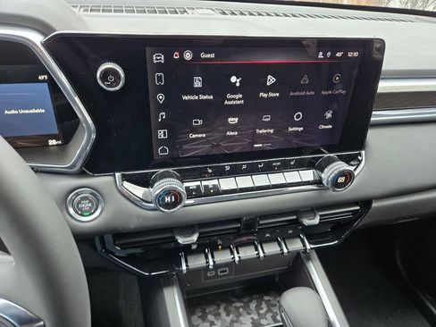 New 2025 GMC Canyon Elevation w/ Convenience Package image 7