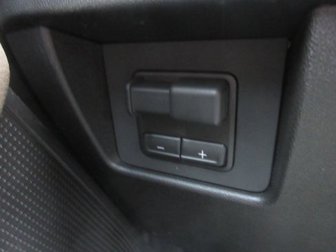 New 2026 GMC Canyon Denali image 21