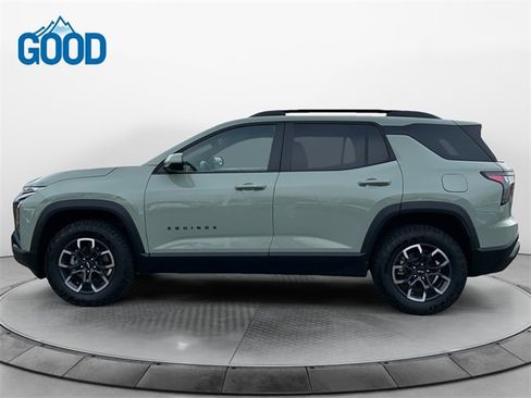 Used 2025 Chevrolet Equinox ACTIV image 2