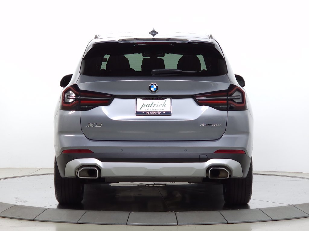 Used 2024 BMW X3 xDrive30i w/ Premium Package w/ZPA AWD/4WD image 7
