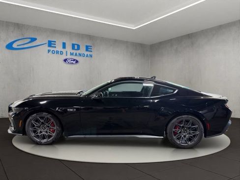 New 2026 Ford Mustang GT Premium w/ GT Performance Package RWD image 12