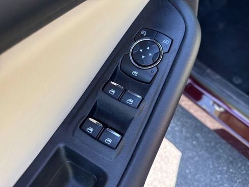 Used 2023 Ford Edge SEL w/ Convenience Package AWD/4WD image 28