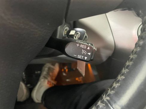 Used 2008 Toyota RAV4 Limited image 40