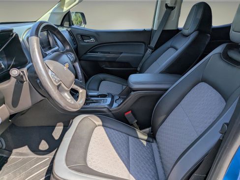 Used 2022 Chevrolet Colorado Z71 w/ Safety Package image 15