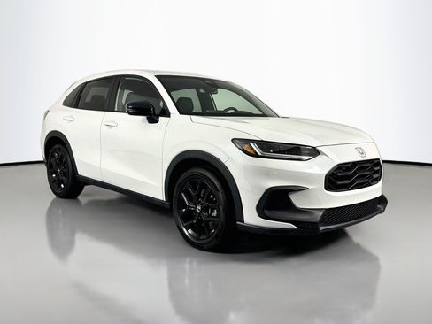 Certified 2023 Honda HR-V Sport image 3