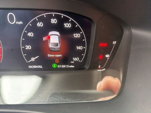 Used 2024 Acura Integra Base image 12