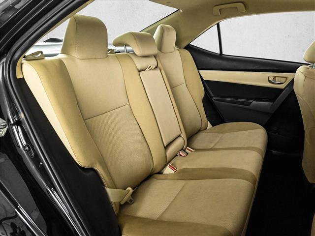 Used 2018 Toyota Corolla LE FWD image 20