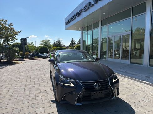 Used 2017 Lexus GS 350 AWD w/ Premium Package image 2