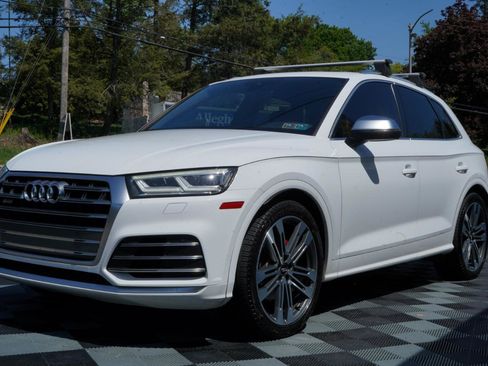 Used 2018 Audi SQ5 Premium Plus w/ S Sport Package AWD/4WD image 13