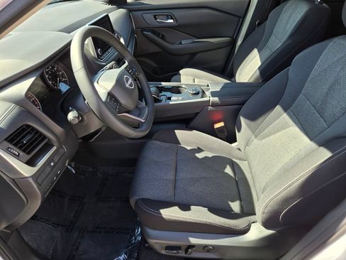 New 2026 Nissan Rogue SV AWD/4WD image 6