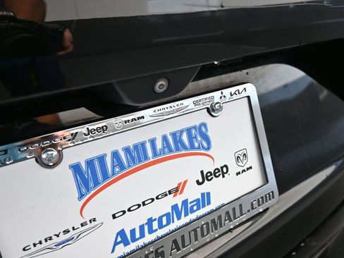 Used 2021 Jeep Grand Cherokee L Laredo w/ Luxury Tech Group I image 39