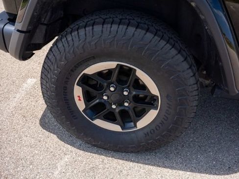 Used 2018 Jeep Wrangler Unlimited Rubicon AWD/4WD image 10