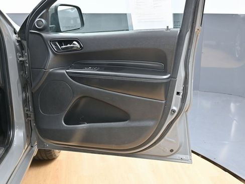 Used 2022 Dodge Durango GT image 40