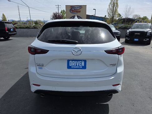Used 2022 MAZDA CX-5 Signature image 6