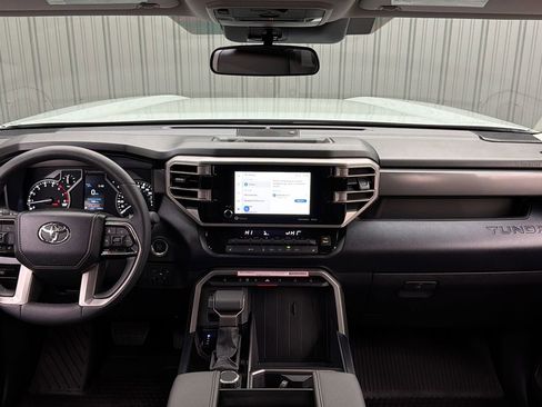 Used 2024 Toyota Tundra SR5 w/ SR5 Premium Package image 41