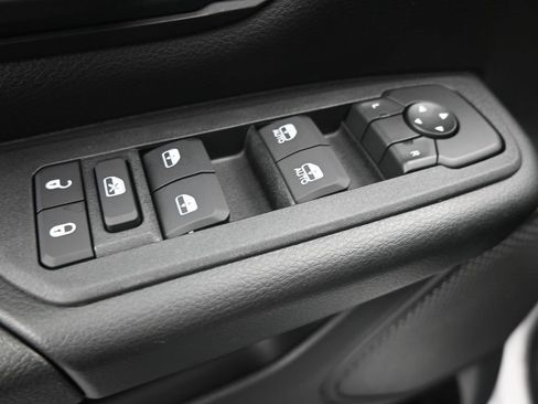 New 2026 RAM 1500 Tradesman AWD/4WD image 13